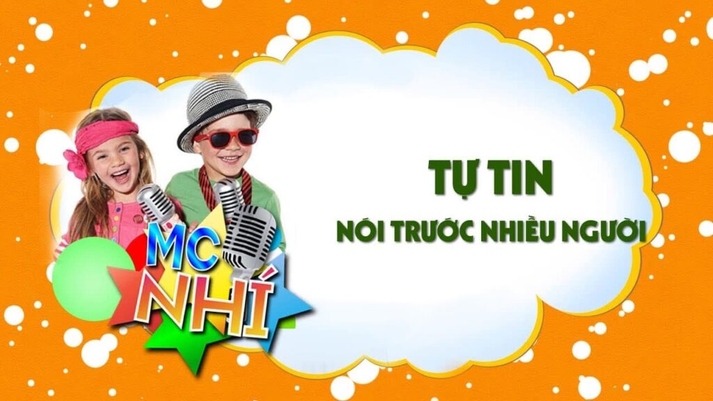 cho-con-tham-gia-lop-mc-nhi-tu-tin-noi-truoc-nhieu-nguoi